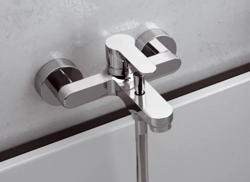 Смеситель для ванны Remer Winner W05