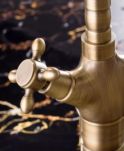 Смеситель для раковины Rea Rustico antique gold B5521