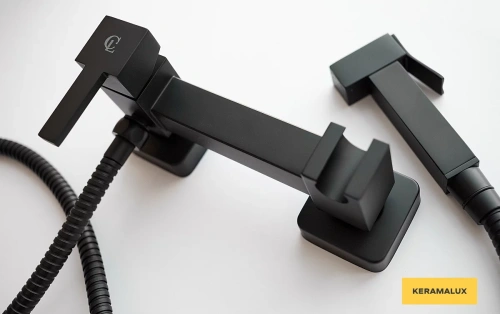 Гигиенический душ CeramaLux DBS/001 черный матовый