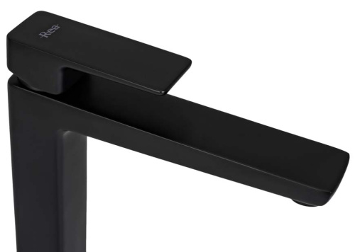 Смеситель для умывальника Rea Orix Black B5642