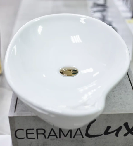 Умывальник CeramaLux 9052