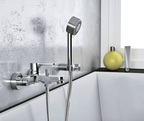 Смеситель для ванны Remer Winner W02