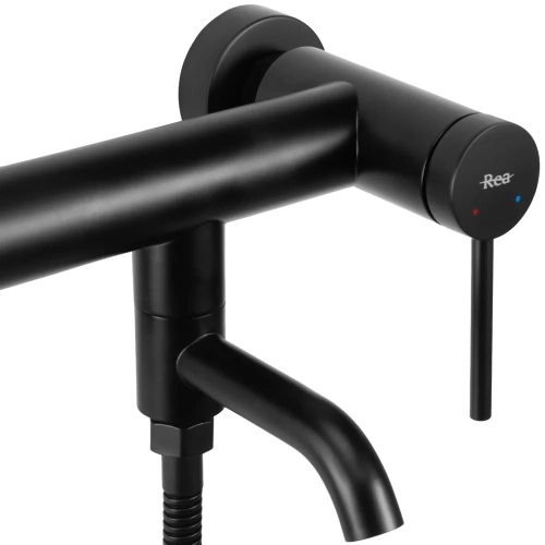 Смеситель для ванны Rea Clif Black matt B4240