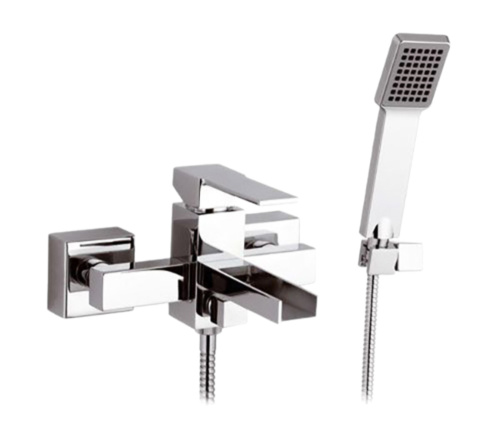 Смеситель для ванны Remer Qubika Cascata QC02