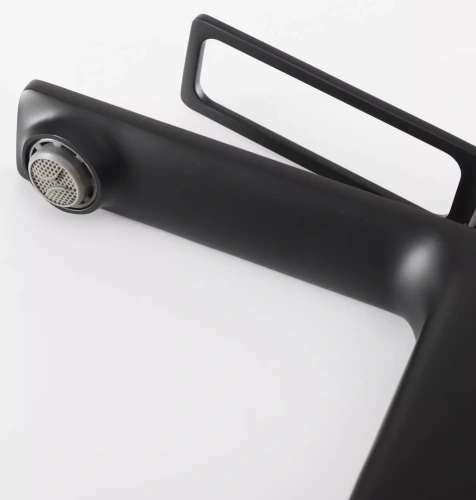 Смеситель для раковины Gid Niagara L057-BM-K